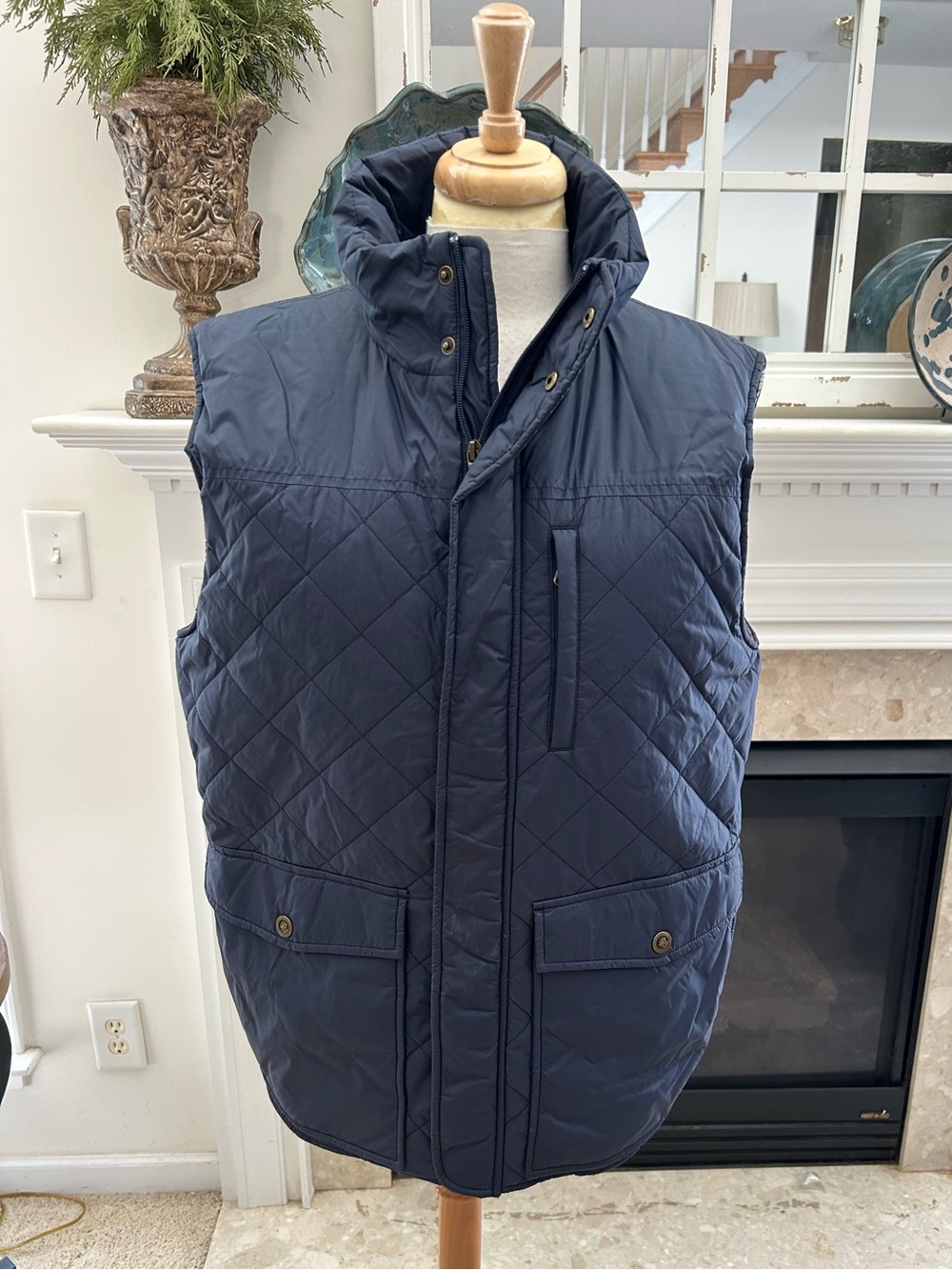 Southern Proper Varsity Navy Quilted Puffer Vest